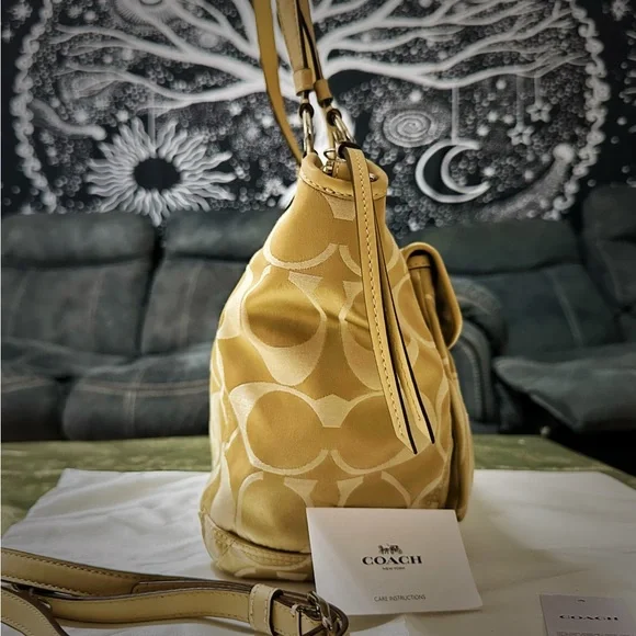 Vintage Y2K Coach Shoulder Bag beige color Shoulder Bag new without tags - Picture 17 of 17